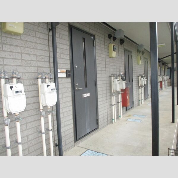 オプス・なのはな 玄関