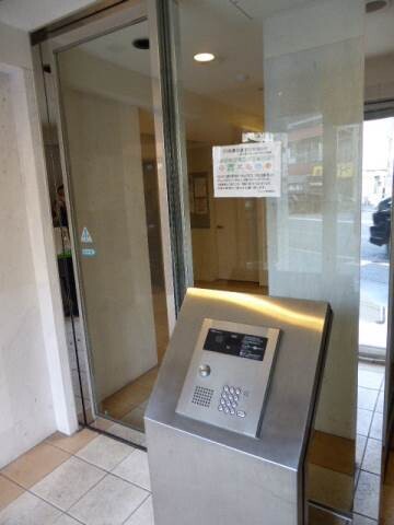 ヴェルト川崎8階 エントランス