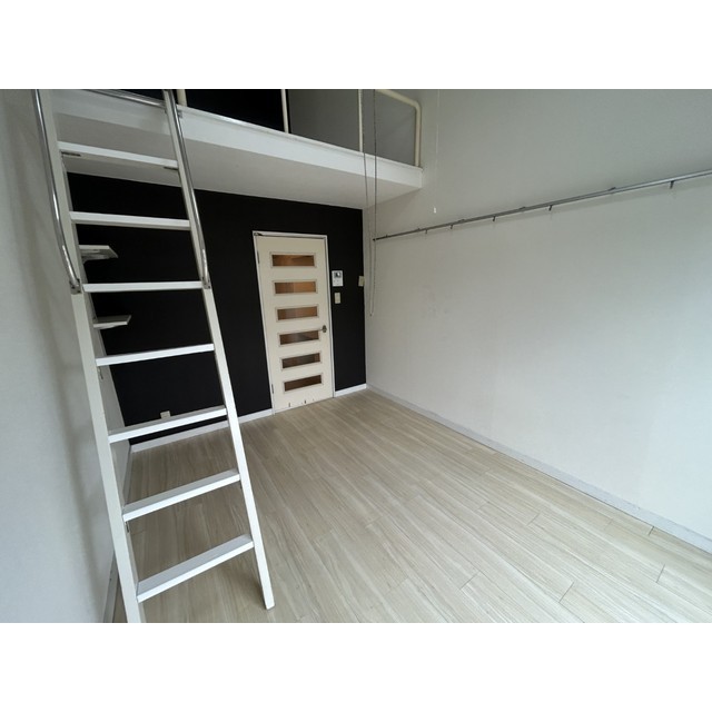 ジュネパレス松戸第31205号室 リビング