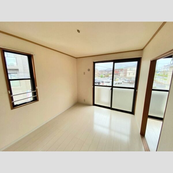 サンカーズ201号室 洋室