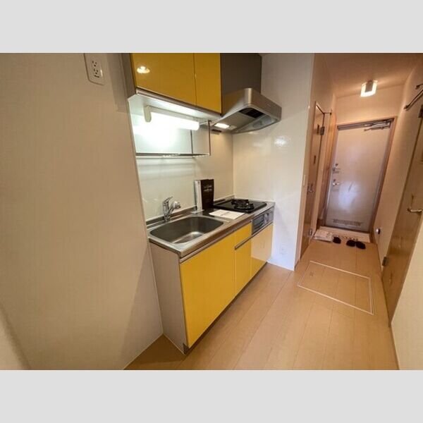 グランメール102号室 キッチン　2帖