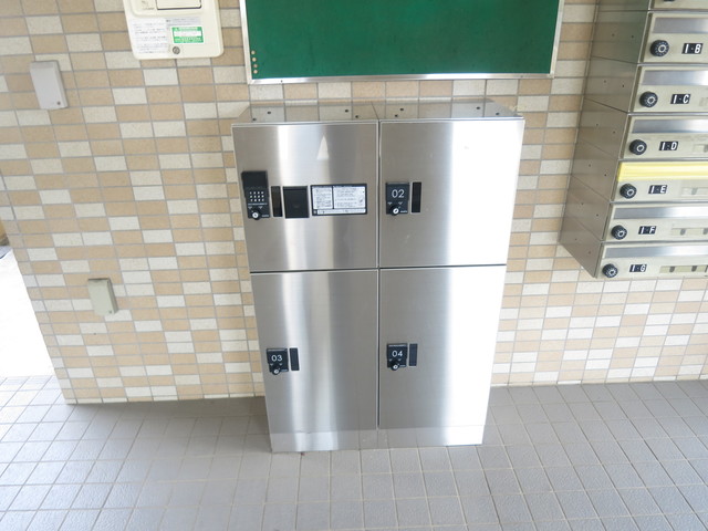 ベルウッド白百合2A号室 宅配ボックス　※実際の使用状況とは異なります(現況優先)