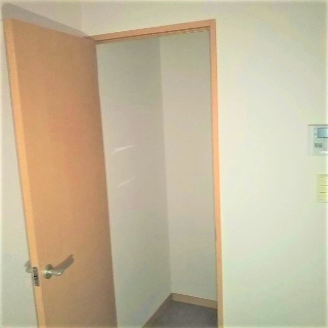 レオパレスアドバンストライフ 内観