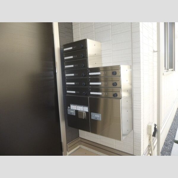 セジュール西台4201号室 セジュール西台5　宅配BOX・郵便受け