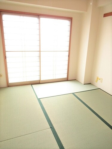 ライオンズマンション前田東公園3階 和室　約5.5畳　前回募集時／2021年2月の写真