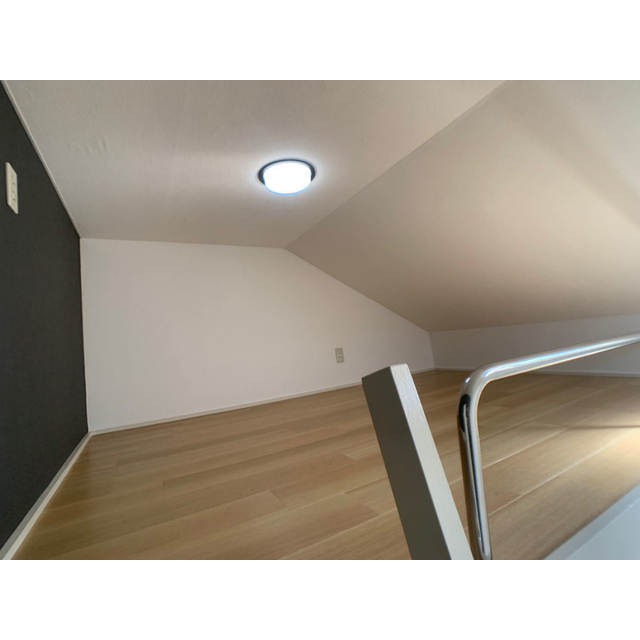 アマリリス211号室 内観