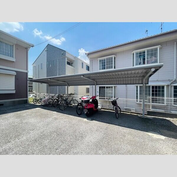 ウィステリアおゆみ野　C 駐輪場