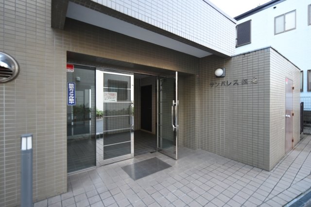 サンパレス松庵 エントランス