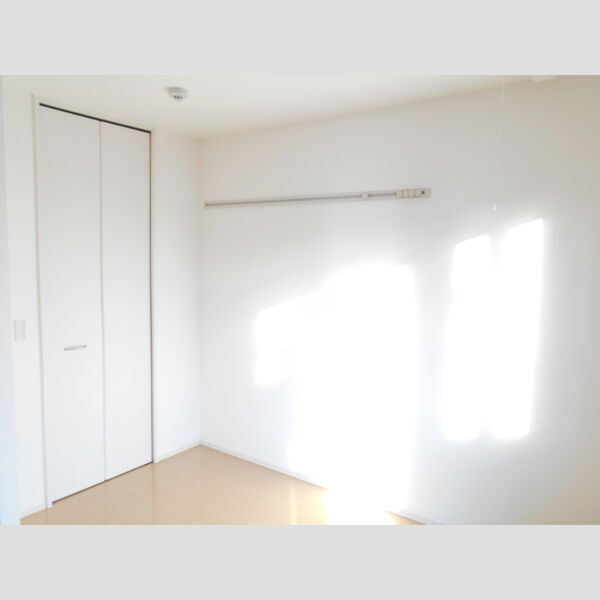 シャルマンドミール　B102号室 洋室