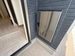 ベルコリーヌ八代103号室 宅配BOX（イメージ）