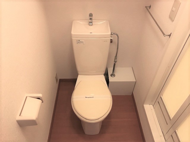 レオパレスリヴェール216号室 靴箱