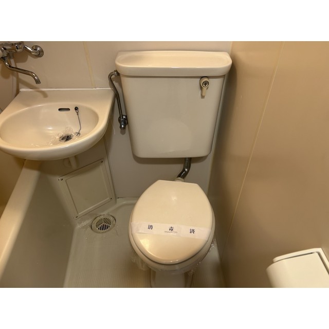 リュミエ本厚木111号室 内観