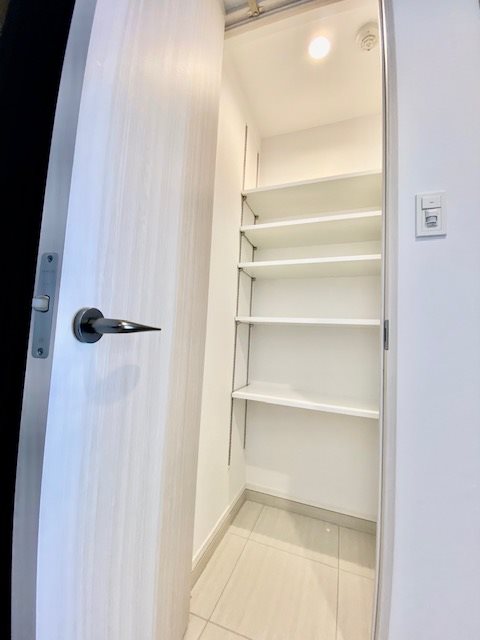 ラクラス四谷4階 収納