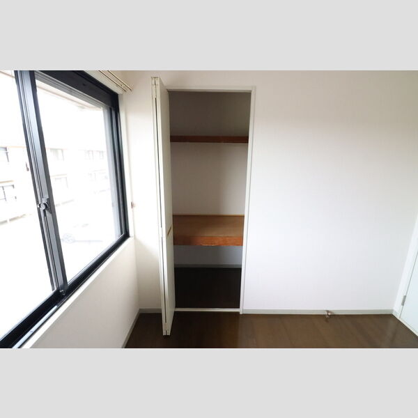 セジュールグランデ　Ⅲ 物入