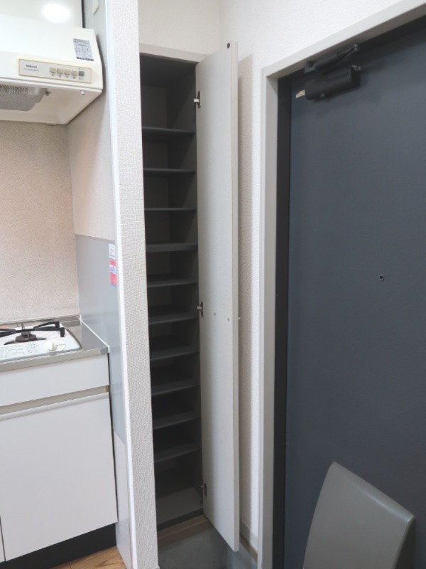 コースト京葉2階 収納