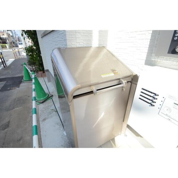 Forest　Maison　北千住101号室 エントランス