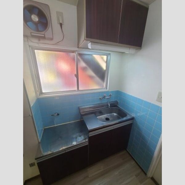 ティアラ池尻201号室 退去前につき、前回募集時のお写真です。