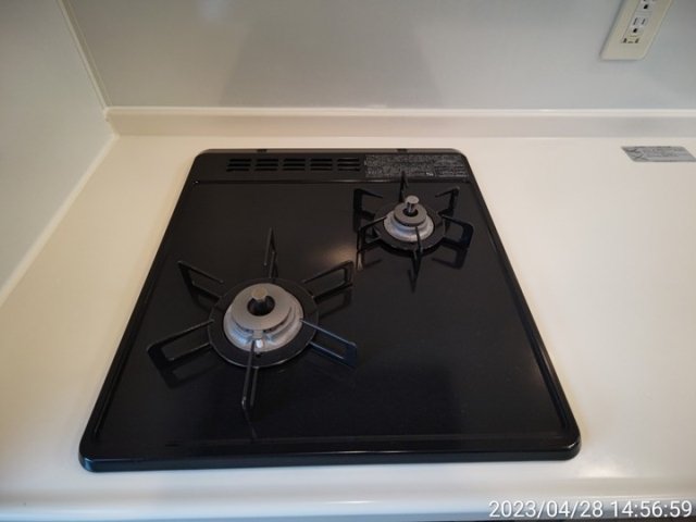 プレシス東神田 システムキッチン（2口ガスコンロ・グリル付）