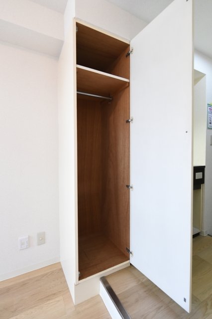 祐天寺センチュリー２１4階 同建物別部屋の参考画像