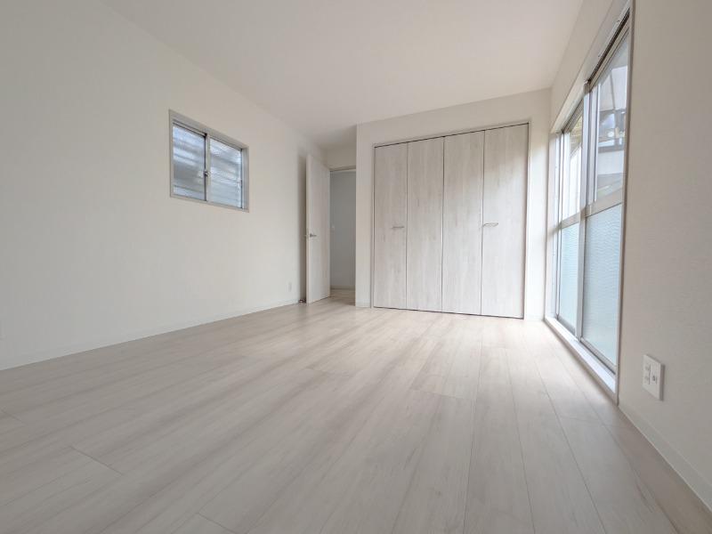 テラスハウス 収納