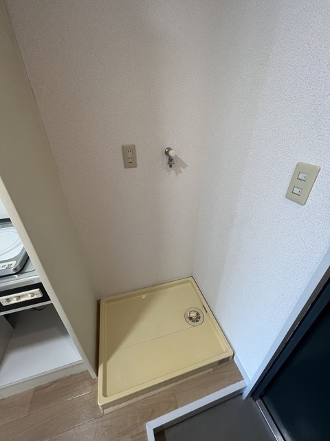 パインコート0302号室 リビング