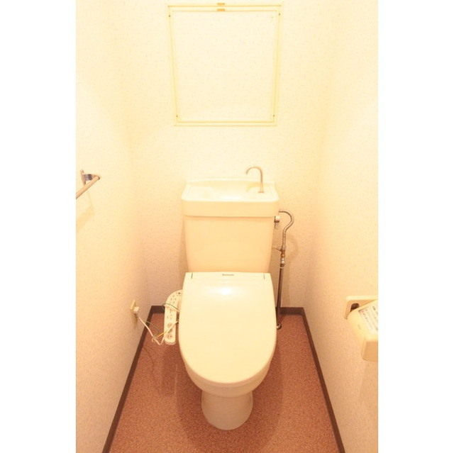 ハイツ鍵和田203号室 内観