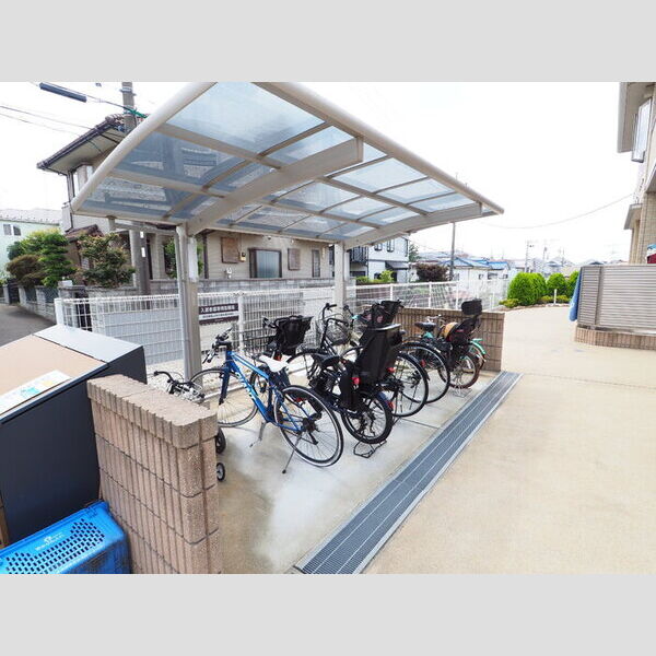 GRAND SOLEIL D 駐輪場