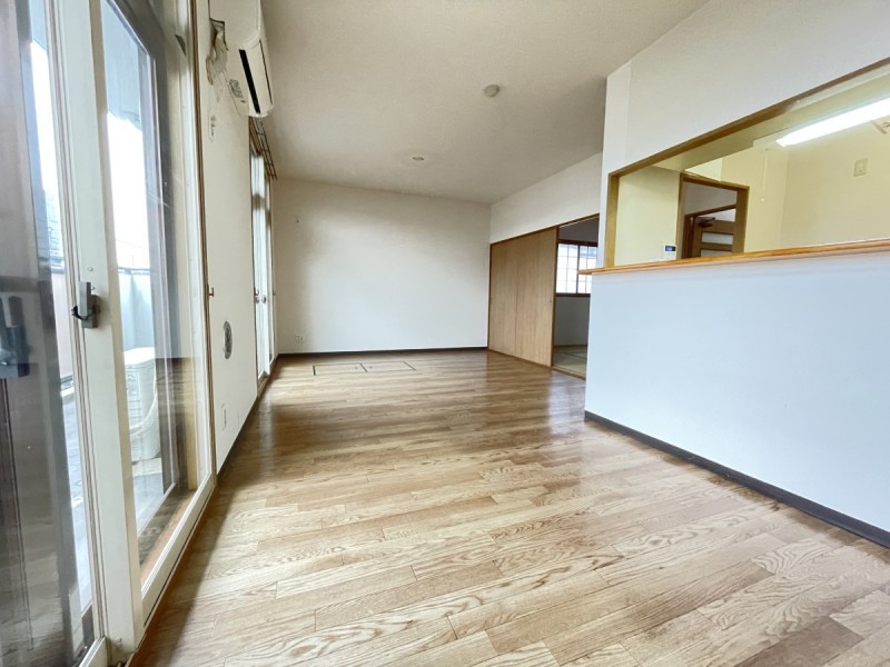 ルネス常盤平5階 リビング