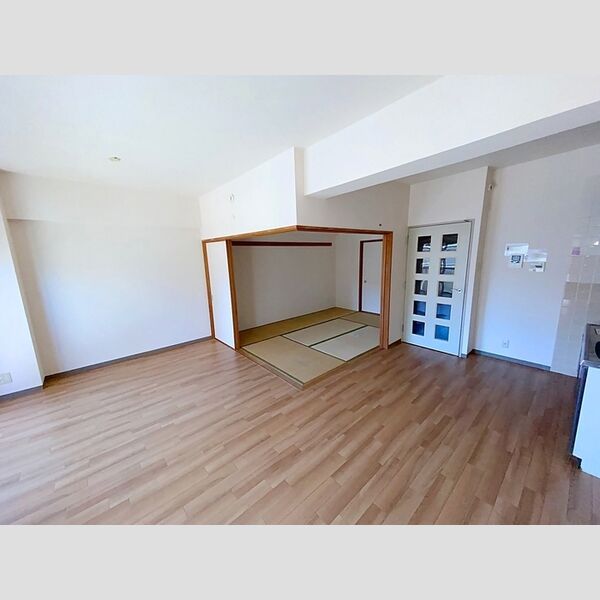 エクセルハイム海宝202号室 和室