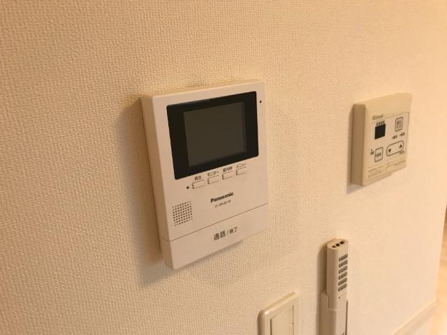 ラ・コリーヌ カメラ付インターホン