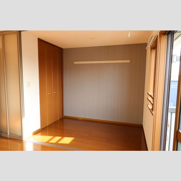 ミザール205号室 洋室