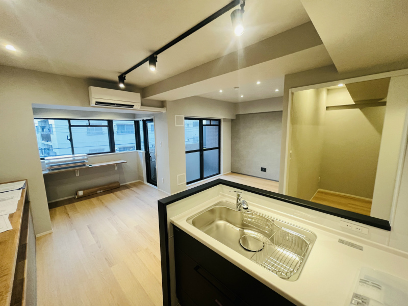 アリススプリングス綾瀬 リビング