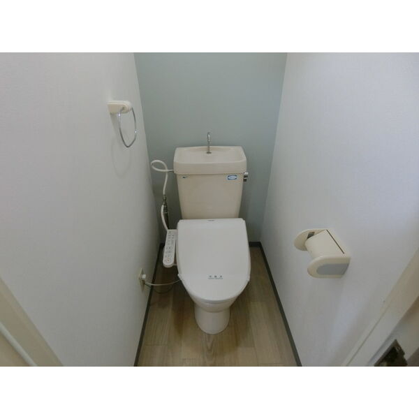 パインニードル301号室 同建物別部屋の参考画像