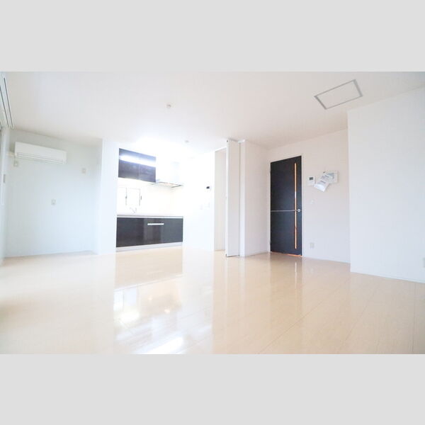 レ・リヤン.S リビング