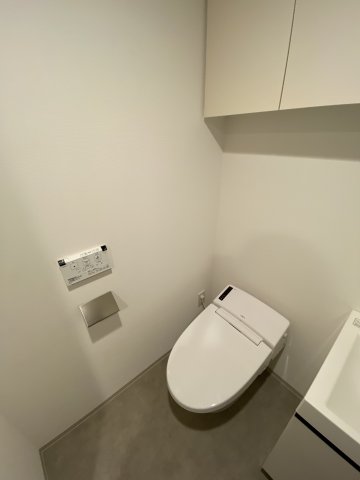 プラウドフラット品川大井町220号室 トイレ