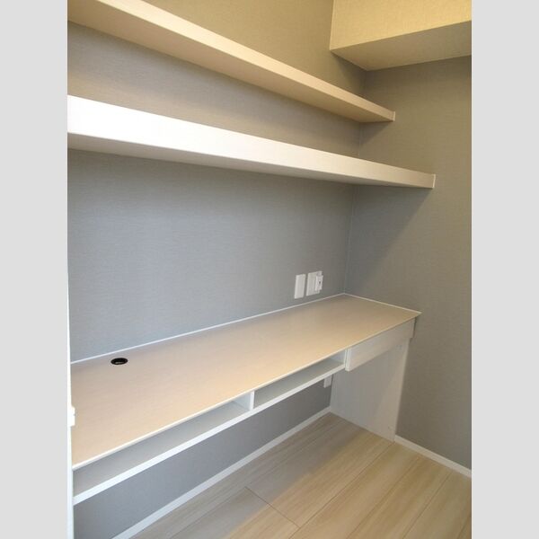 ソル ド レーヴ アッシュ202号室 ワークスペース