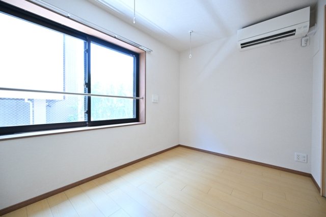 ＣＥＮＴＲＡＬ　ＧＡＲＤＥＮ　ＲＥＳＩＤＥＮＣＥ　ＴＯＫＹＯ1階 洋室2