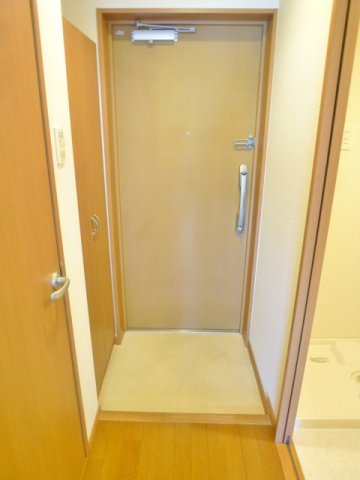 エクセレントビュー元住吉0201号室 玄関