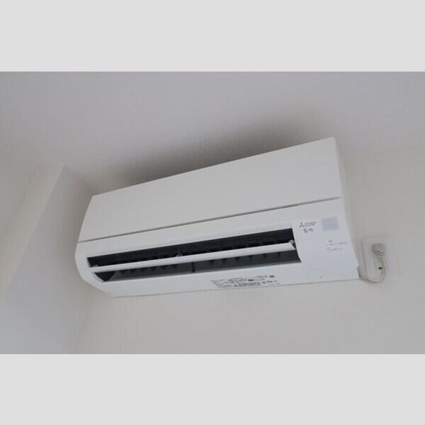 コンフォール小泉210号室 エアコン