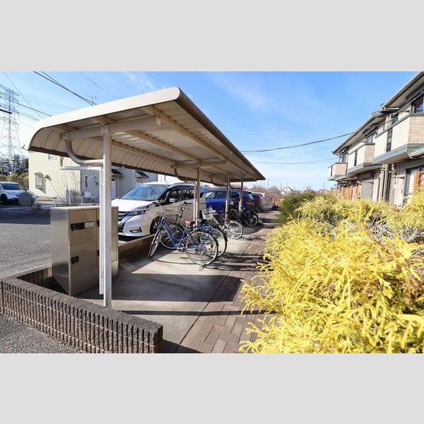 ベルコート 屋根付き駐輪場