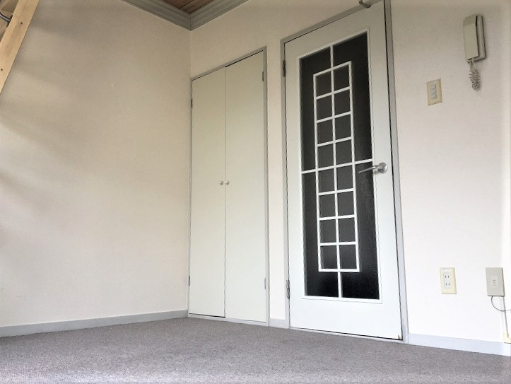 レオパレス西川口第２６ 玄関