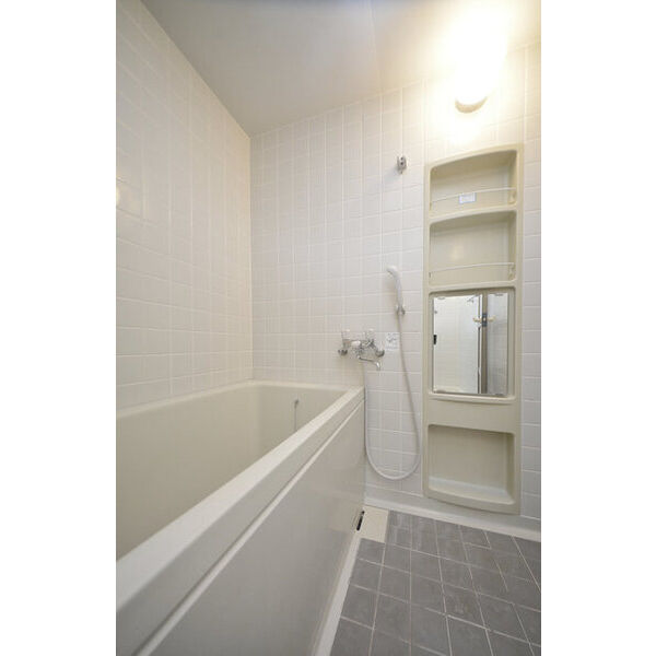 ダンデライアン鵠沼 お風呂