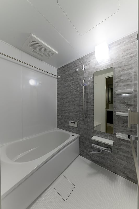 レジディア新川2階 お風呂