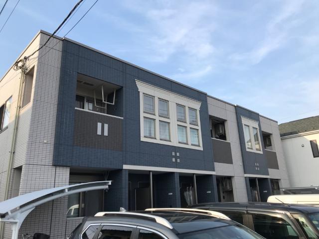 アジュール 外観写真（昼）