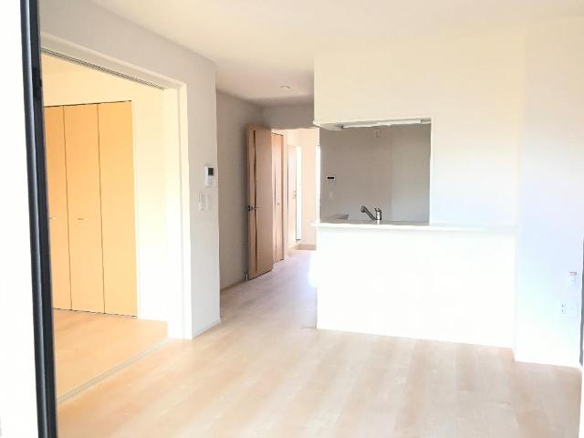 Ｐｌｕｍｅｒｉａ（プルメリア）107号室 リビング