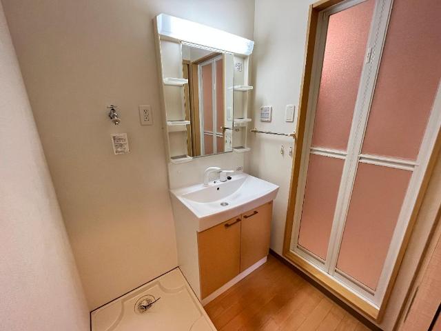 サンライズ戸田 洗髪洗面化粧台