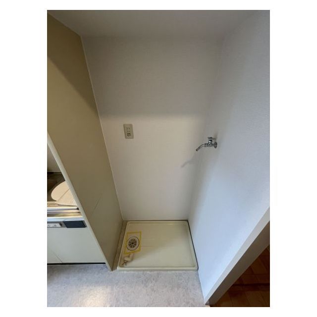 リーマ西台クレスト 洗濯機置場