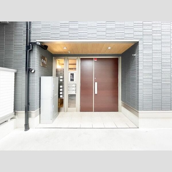 ルリアン大島 エントランス