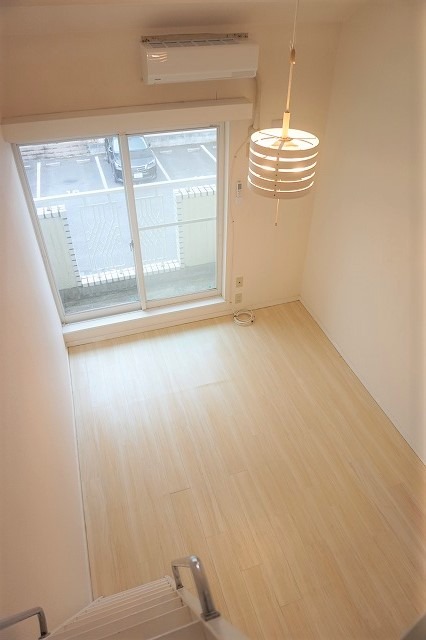 ローズアパート(R-006) 居室、リビング