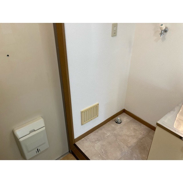 ラークヒル 内観